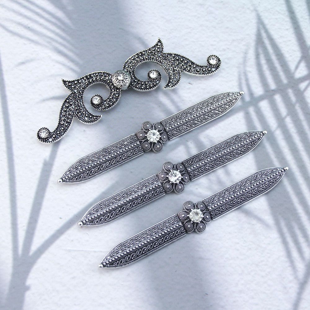 Body Jewelry Types - Vintage Kaukazska Damska Zbroja na Klatkę