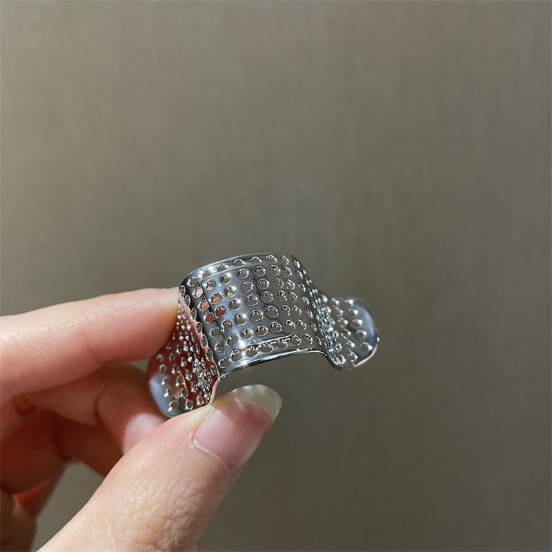 Punkowy metalowy klips na nos  – Body Jewelry Tunnels recenzja i cena