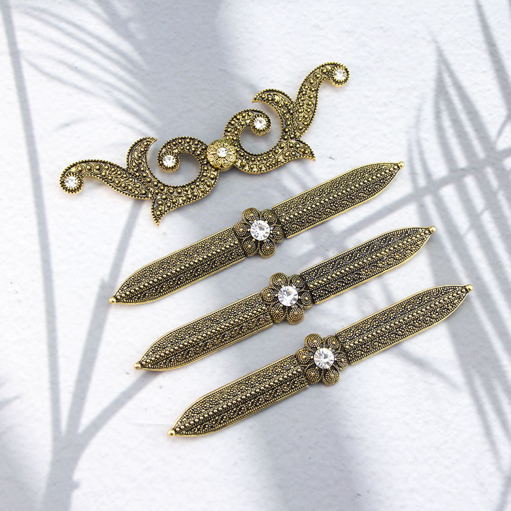 Vintage Kaukazska Damska Zbroj – Body Jewelry Types recenzja i cena